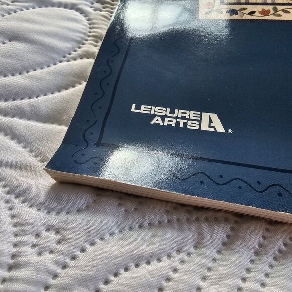 Quick & Easy Scrap Quilts Book By Leisure Arts, Softcover, 1995 Vintage - Picture 9 of 11